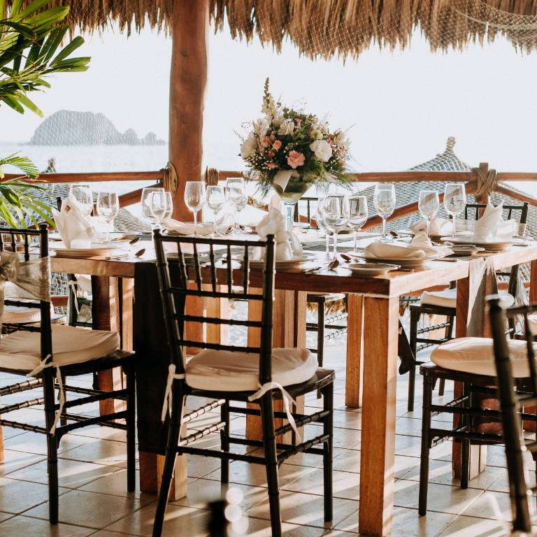 Hotel fontan ixtapa bodas decoracion mesas febrero 2024 Hotel fontan ixtapa bodas decoracion mesas febrero 2024
